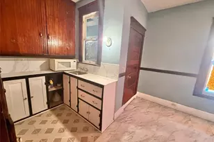 860 W 54th, Los Angeles, CA 90037 - Photo 6