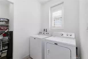 665 E Tangerine St, Azusa, CA 91702 - Photo 18