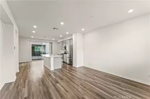 18443 Montage, Northridge, CA 91324 - Photo 12