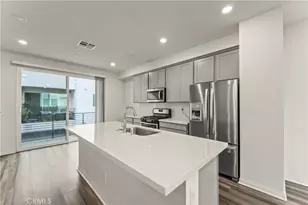 18443 Montage, Northridge, CA 91324 - Photo 16