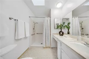 2217 Angelus, Rosemead, CA 91770 - Photo 32