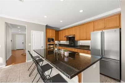 687 E Lemon Swirl, Azusa, CA 91702 - Photo 6