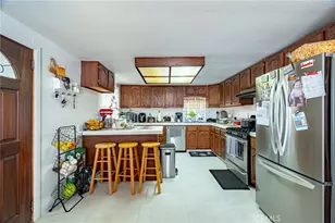 124 S Padre Juan Ave, Ojai, CA 93023 - Photo 4