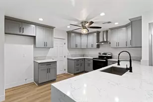 57526 Onaga, Yucca Valley, CA 92284 - Photo 2