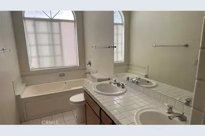 1830 Stoner Avenue #1, Los Angeles, CA 90025 - Photo 32