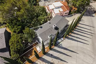 3950 Franklin Ave, Los Angeles, CA 90027 - Photo 34