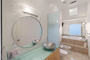 2127 Kress St, Hollywood Hills, CA 90046 - Photo 16