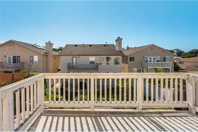 966 Apricot Way, Carson, CA 90746 - Photo 16