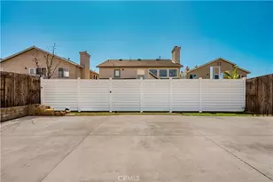 966 Apricot Way, Carson, CA 90746 - Photo 22