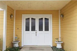 17850 Portside Ln, Victorville, CA 92395 - Photo 4