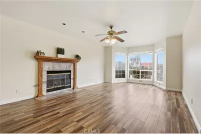 17850 Portside Ln, Victorville, CA 92395 - Photo 6