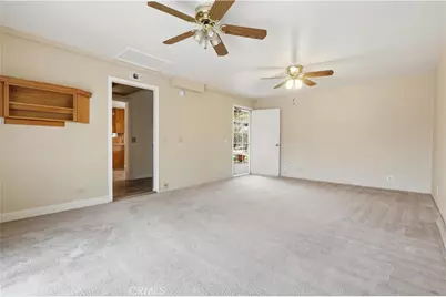 17850 Portside Ln, Victorville, CA 92395 - Photo 16