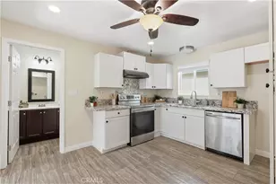 17850 Portside Ln, Victorville, CA 92395 - Photo 12