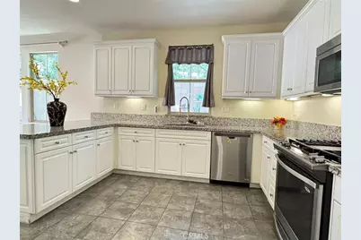 231 Bright Poppy, Irvine, CA 92618 - Photo 10