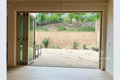 231 Bright Poppy, Irvine, CA 92618 - Photo 4
