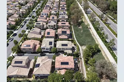 231 Bright Poppy, Irvine, CA 92618 - Photo 48