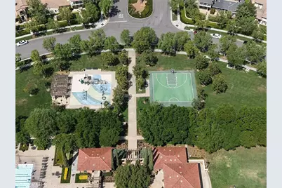 231 Bright Poppy, Irvine, CA 92618 - Photo 44