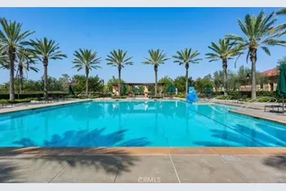 231 Bright Poppy, Irvine, CA 92618 - Photo 4