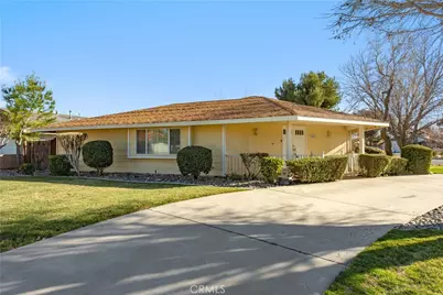 12685 Pinehurst, Victorville, CA 92395 - Photo 2