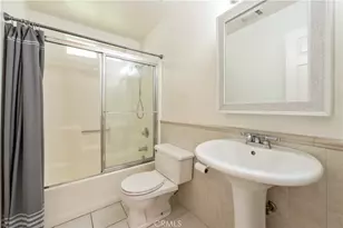 12685 Pinehurst, Victorville, CA 92395 - Photo 16