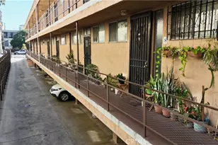 1233 N New Hampshire Ave, Los Angeles, CA 90029 - Photo 6