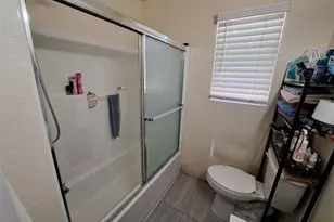 431 E Ave R 6, Palmdale, CA 93550 - Photo 2