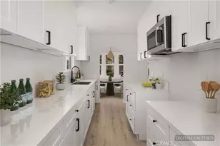 531 W 107th, Los Angeles, CA 90044 - Photo 12