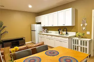 6805 Edinburgh, Eastvale, CA 92880 - Photo 20