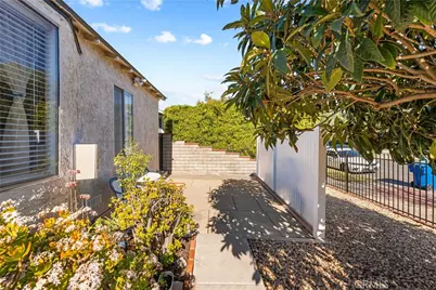 5431 Cartwright, North Hollywood, CA 91601 - Photo 36