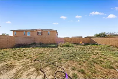 15609 Paprika Lane, Fontana, CA 92336 - Photo 14