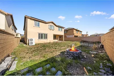 15609 Paprika Lane, Fontana, CA 92336 - Photo 12