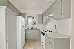 10730 Burin Ave, Inglewood, CA 90304 - Photo 30