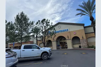 28047 Scott Rd, Murrieta, CA 92563 - Photo 2