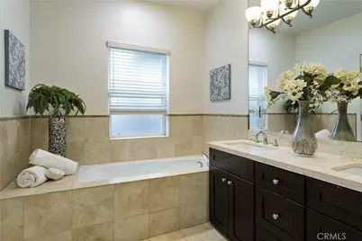 11115 Acama #101, Studio City, CA 91602 - Photo 18