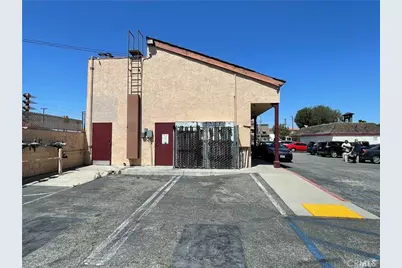 2524 E Slauson Avenue, Huntington Park, CA 90255 - Photo 6