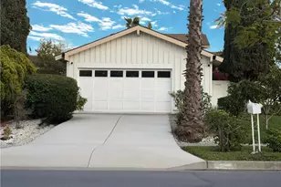 4 Bascom, Irvine, CA 92612 - Photo 1