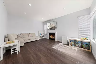 23330 Dover, Yorba Linda, CA 92887 - Photo 2