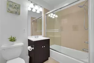 53 N Oak Ave, Pasadena, CA 91107 - Photo 18