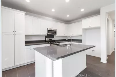 3126 E Painted Crescent St, Ontario, CA 91762 - Photo 8