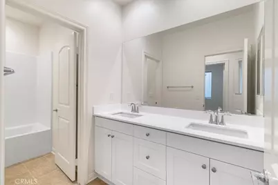 3126 E Painted Crescent St, Ontario, CA 91762 - Photo 34