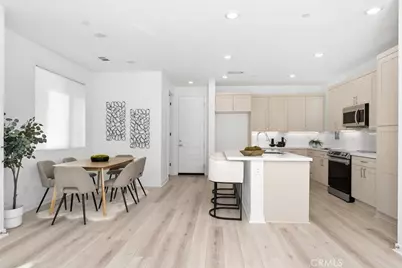 1654 W Plaza Del Amo, Torrance, CA 90501 - Photo 2