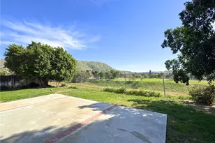 208 Deborah Ct, Riverside, CA 92507 - Photo 8