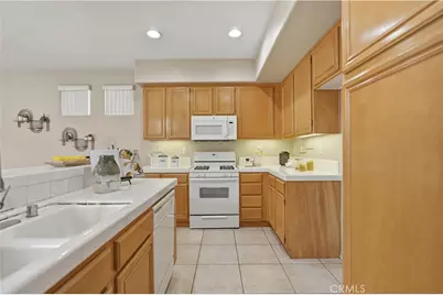 12837 Sunrose Ct, Chino, CA 91710 - Photo 10