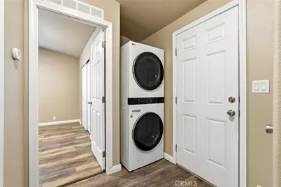 2193 Los Feliz Drive #6, Thousand Oaks, CA 91362 - Photo 18