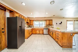 27307 Balboa Ct, Hemet, CA 92544 - Photo 8