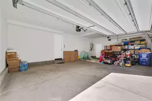 14964 Cavetto Ln, Fontana, CA 92336 - Photo 30