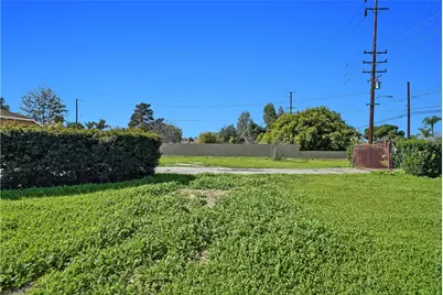678 E Francisquito Ave, West Covina, CA 91790 - Photo 10