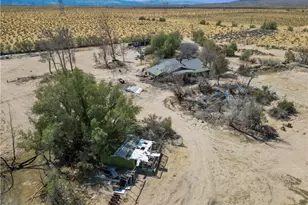 45200 Camelot Drive, Yermo, CA 92398 - Photo 10