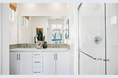 11450 Artesia, Artesia, CA 90701 - Photo 4