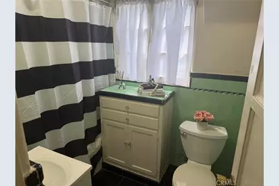 1437 Greenfield Avenue, Los Angeles, CA 90025 - Photo 24